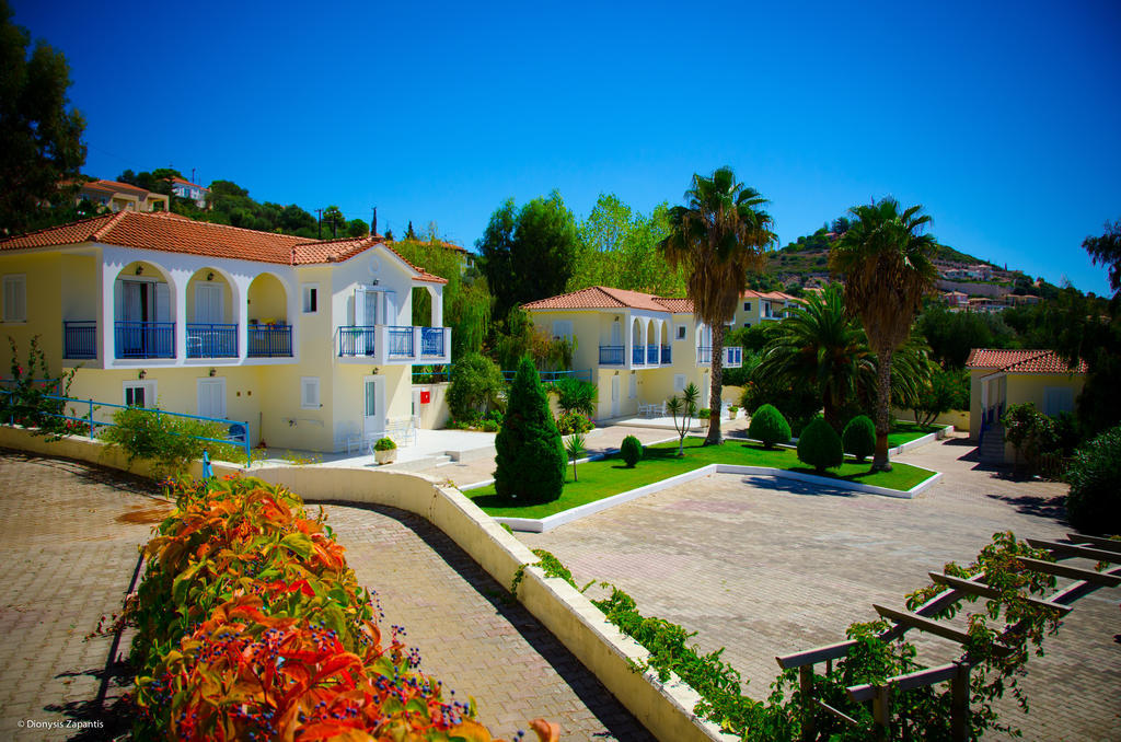 Liberatos Village Argostoli  Eksteriør billede